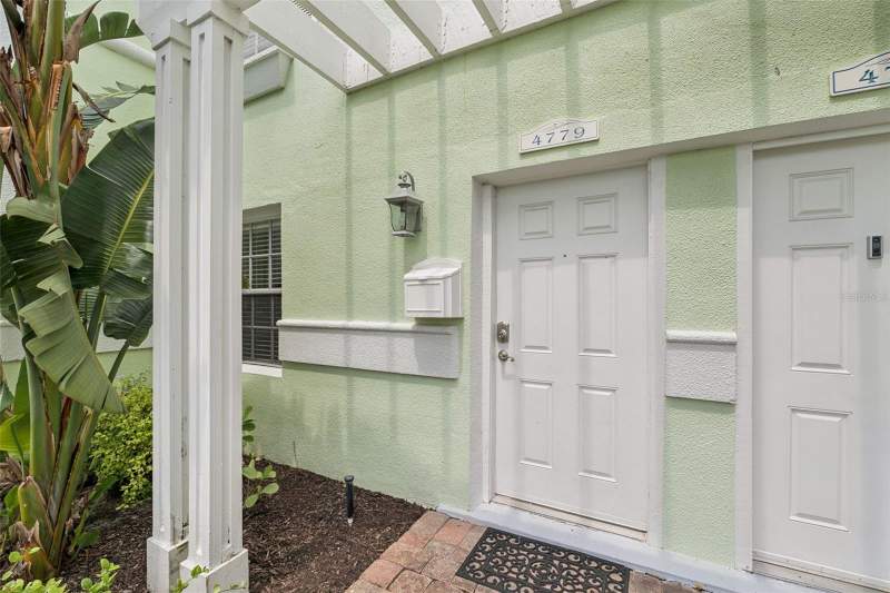 2 bedroom Condominium at 4779 Coquina Key Drive, Waterside At Coquina Key South, St Petersburg — photo 2