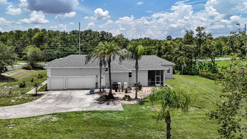 4 bedroom Single Family Residence at 32025 TIMBERLAKE DRIVE, NONE, MOUNT DORA — photo 5
