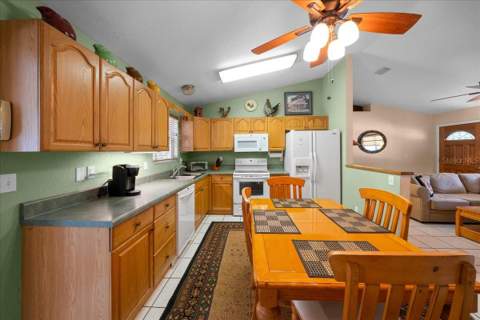 8891 SW 135th Avenue, Dunnellon FL - photo 12 of 53