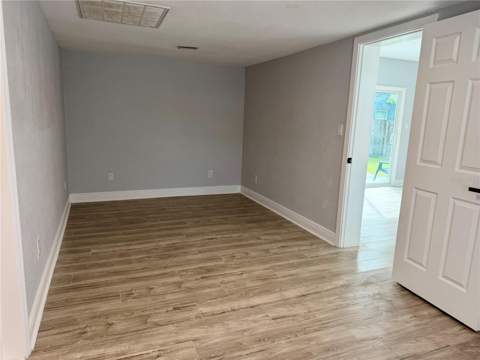 301 80th Avenue, St Petersburg FL - photo 19 of 43