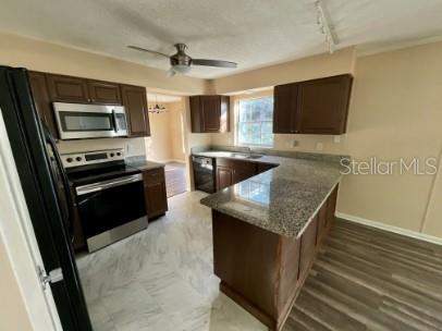 3 bedroom Single Family Residence at 1127 SE 14th Street, Goss 1st Add To Gv, Gainesville — photo 3