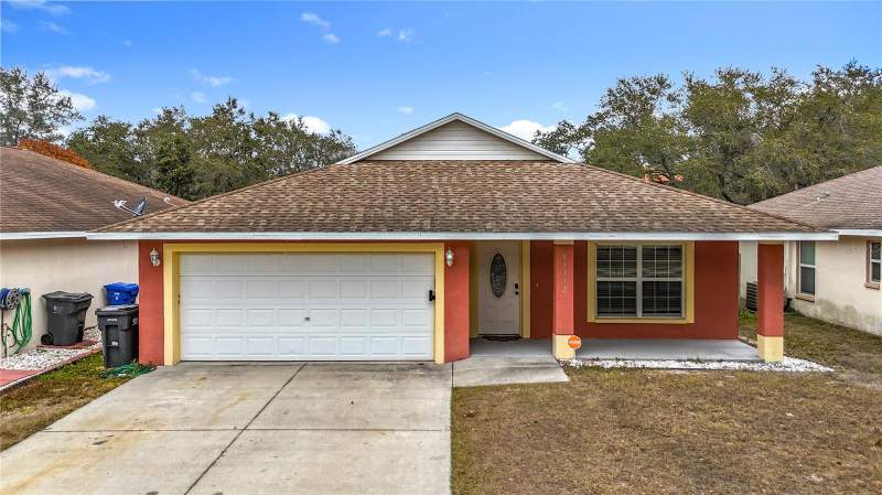 11112 HIDDEN BREEZE DRIVE home for sale in Hidden Creek at West Lake