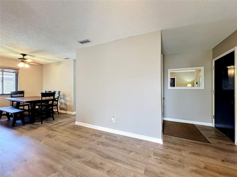 2 bedroom Condominium at 116 Springwood Circle #D, Springwood Village, Longwood — photo 4