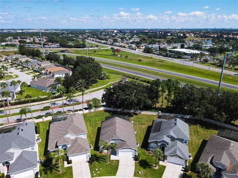 4 bedroom Single Family Residence at 8050 King Palm Circle, Wyndham Palms Ph 1A, Kissimmee — photo 2