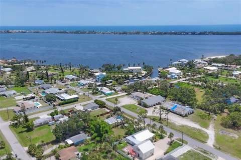 275 S Mango Street, Englewood FL - photo 12 of 22