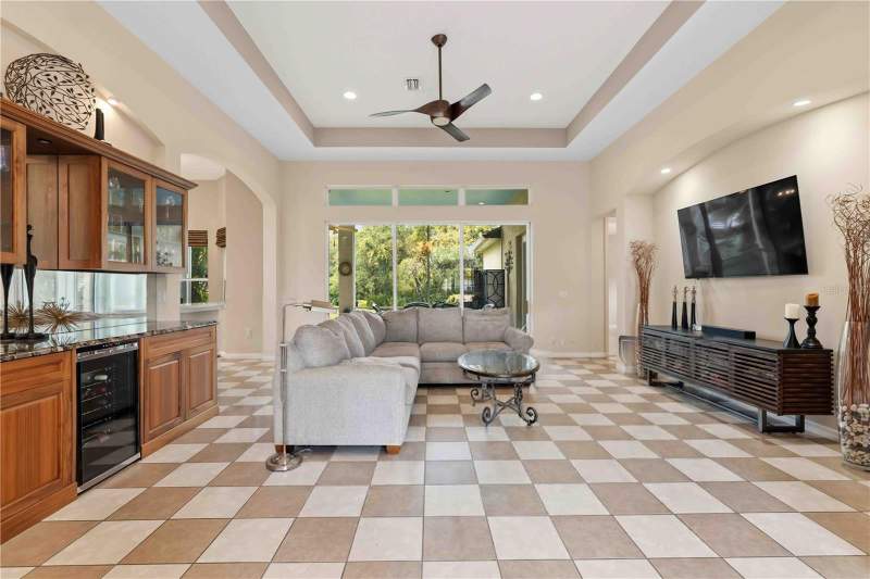 3 bedroom Single Family Residence at 7907 Ashley Circle, University Place, Bradenton — photo 5