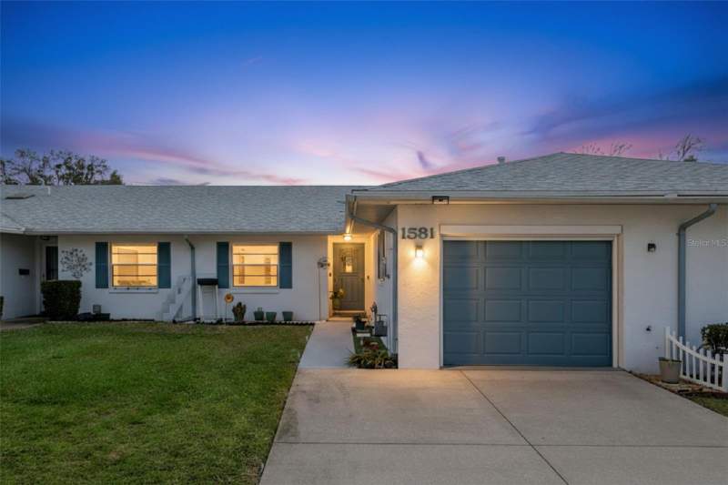 2 bedroom Single Family Residence at 1581 OAKVIEW CIRCLE, OAKVIEW, WINTER HAVEN — photo 1