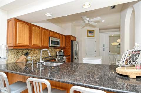 4951 Chase Oaks Drive, Sarasota FL - photo 18 of 72