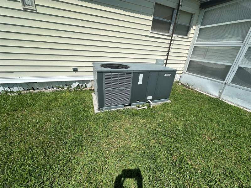 2 bedroom Mobile Home at 37528 ATTICA AVENUE, VALLEYDALE ACRES, ZEPHYRHILLS — photo 4