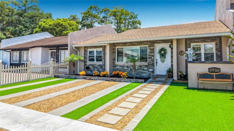 2710 CHARING CROSS WAY home for sale in Sky Lake South