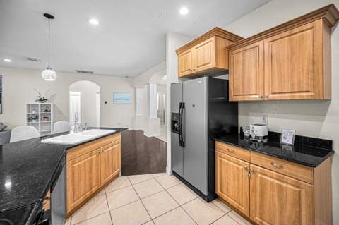 1239 Vista Way, Clearwater FL - photo 21 of 45