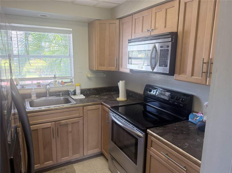 1 bedroom Condominium at 2727 75th Street #7A7, Sabal Palm Gardens Ph I, Bradenton — photo 3