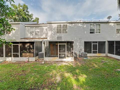 6561 Osprey Lake Circle, Riverview FL - photo 16 of 19