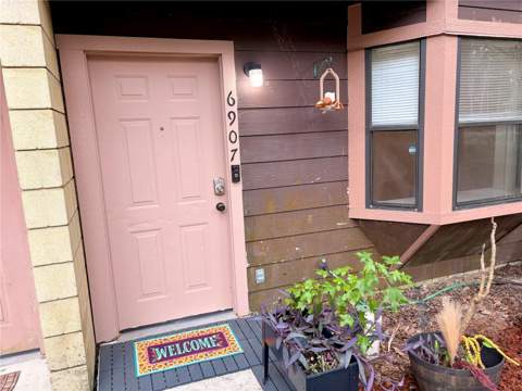 6907 SW 44th Avenue, Gainesville FL - photo 6 of 6