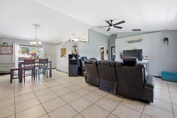 3 bedroom Single Family Residence at 13185 SW 2nd Court, Turning Pointe Estate, Ocala — photo 2