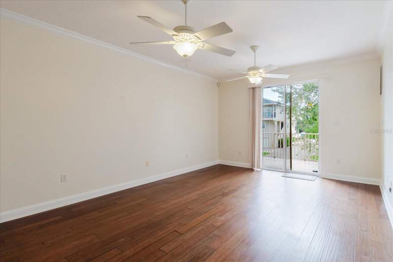 3 bedroom Townhouse at 6825 S Kissimmee Street, Thomas Twnhms, Tampa — photo 3