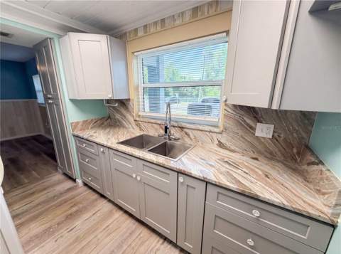 1303 S Hercules Avenue #6, Clearwater FL - photo 11 of 25