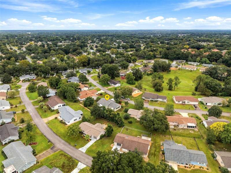 2 bedroom Single Family Residence at 11436 SW 84th Court Road, Oak Run Nbrhd 07, Ocala — photo 2