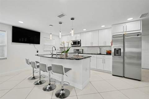 11828 Bingham Drive, Port Richey FL - photo 14 of 32
