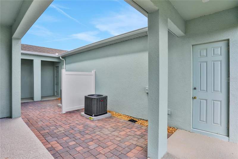 3 bedroom Townhouse at 17724 PORTER ROAD, HAMLIN MEADOWS, WINTER GARDEN — photo 2