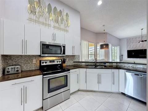 844 Montana Avenue, Davenport FL - photo 15 of 46