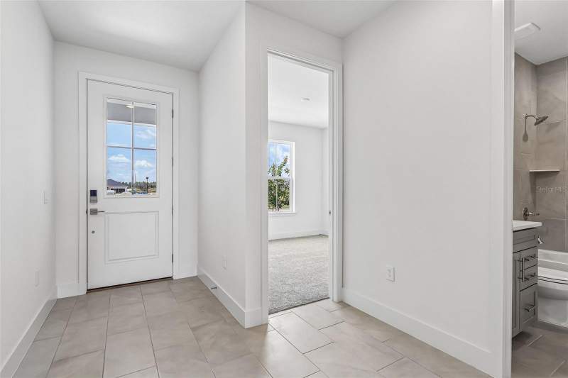 3 bedroom Single Family Residence at 5030 Salado Drive, Lakeside At Satilla, St Cloud — photo 3