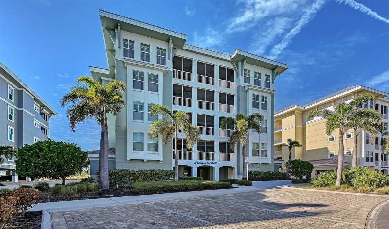 2 bedroom Condominium at 388 Aruba Circle #201, Marina Walk On One Particular Harbour 2, Bradenton — photo 4