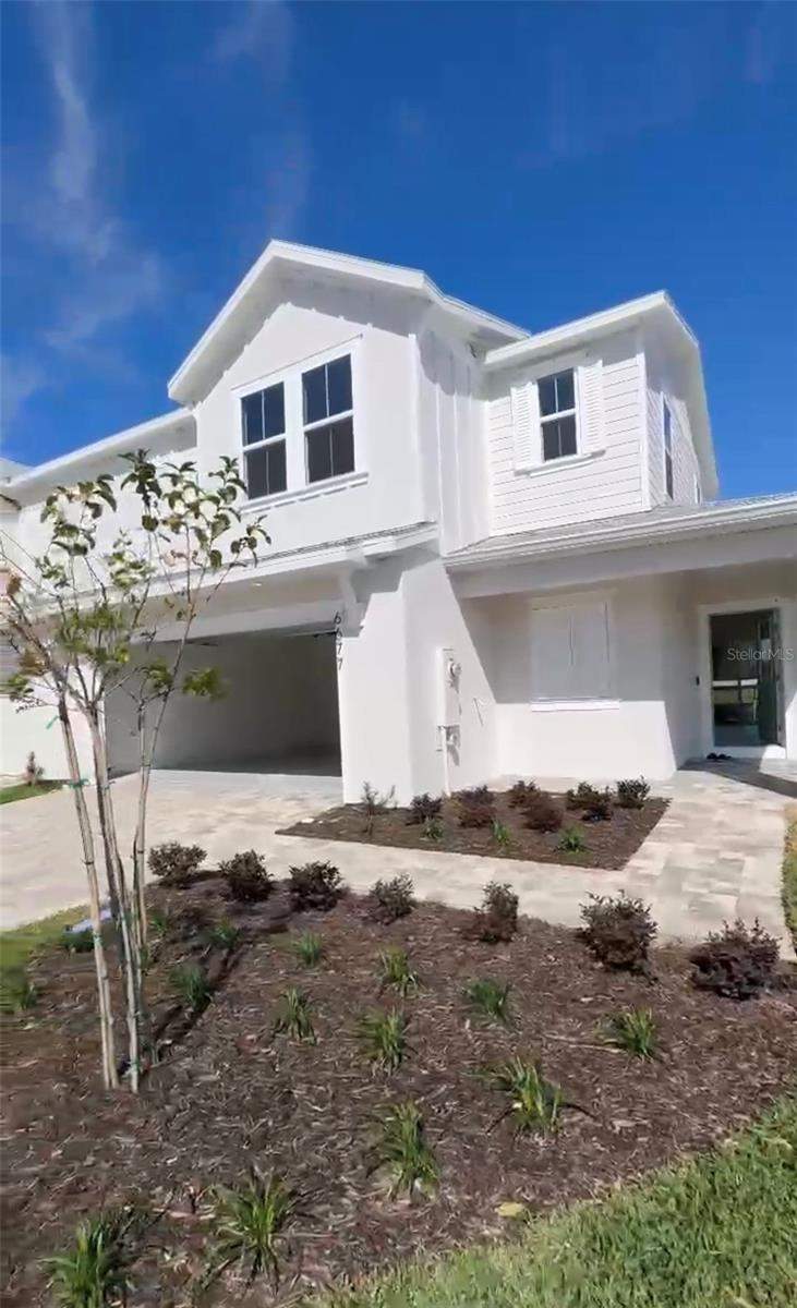 6677 HORSESHOE LANE WAY home for sale in Cyrene At Harmony