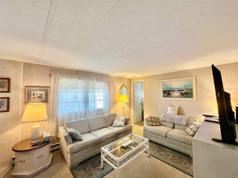 2 bedroom Mobile Home at 130 Melody Lane, Tarpon Shores Mobile Home Village Unrec, Tarpon Springs — photo 5