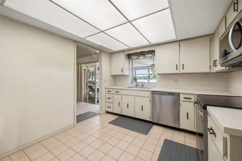6720 Bay Shore Drive, St Cloud FL - photo 14 of 37