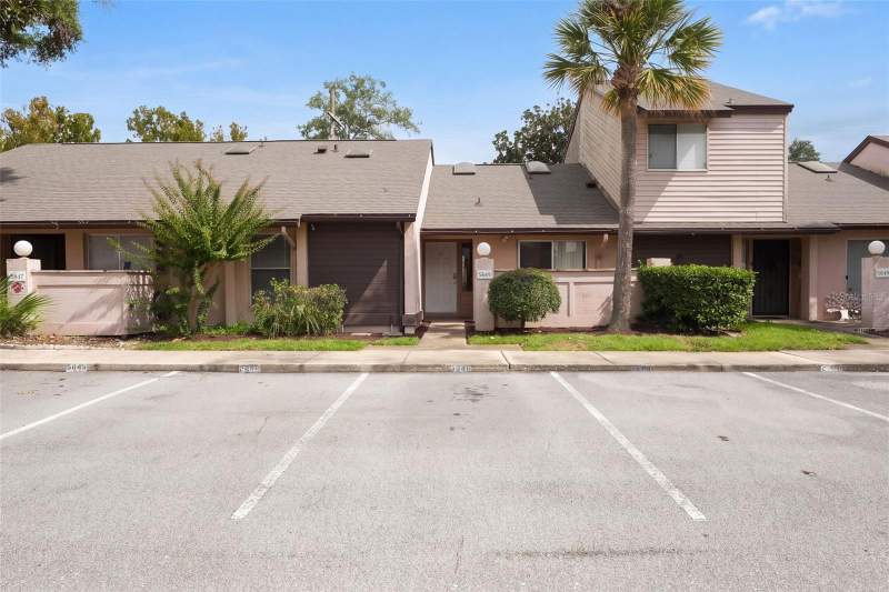2 bedroom Condominium at 5849 Blue Dahlia Way #12, Dahlia Village Condo, Orlando — photo 2