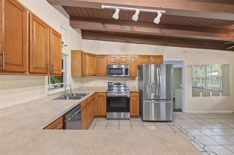 514 12th Avenue, Palmetto FL - photo 10 of 45