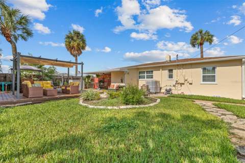 550 80th Avenue, St Pete Beach FL - photo 23 of 33