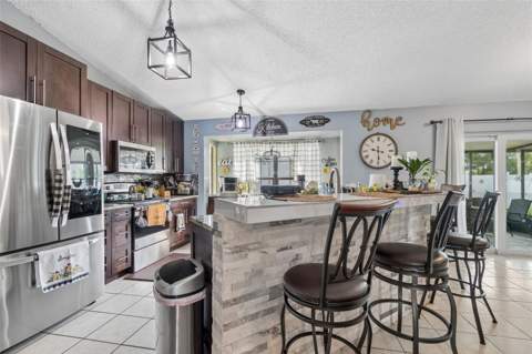 10326 Out Island Drive, Tampa FL - photo 18 of 41