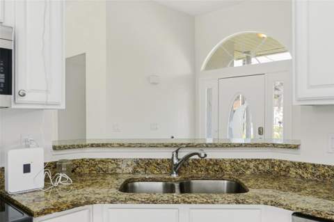657 McKinley Court, Kissimmee FL - photo 17 of 39