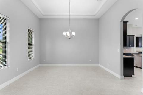 821 Floresta Street, Brandon FL - photo 9 of 99
