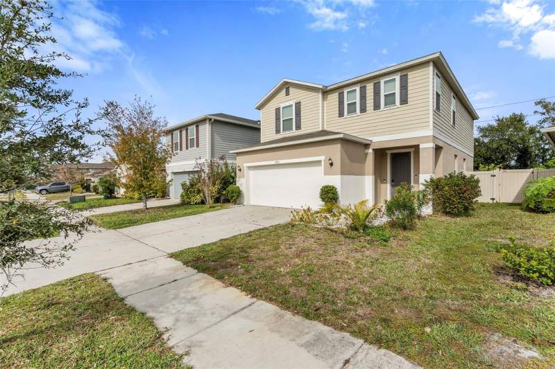 4 bedroom Single Family Residence at 7710 Sunshine Bridge Ave, B3Z | Northgate Phase 2, Gibsonton — photo 3