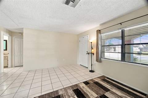 11409 Possum Trail, Port Richey FL - photo 6 of 37