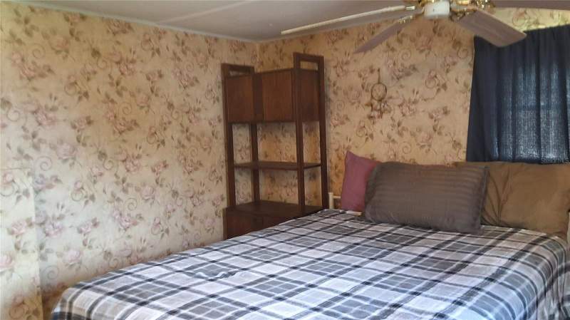 2 bedroom Mobile Home at 2488 N Park Point, Pinecrest Estates, Hernando — photo 5