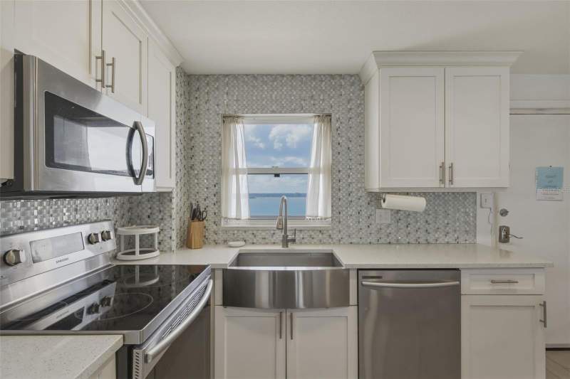 2 bedroom Condominium at 1270 Gulf Boulevard #1202, Harbour Light Towers Condo, Clearwater Beach — photo 5