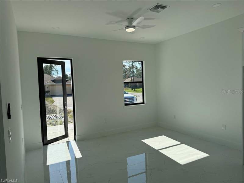 3 bedroom Single Family Residence at 3002 68th Street, Lehigh Acres, Lehigh Acres — photo 4