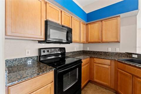 4490 Ayrshire Drive, Spring Hill FL - photo 15 of 52