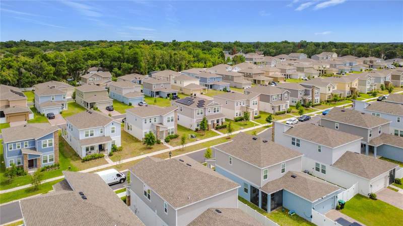 4 bedroom Single Family Residence at 2195 Sweet Honey Lane, Rhetts Rdg, Apopka — photo 4