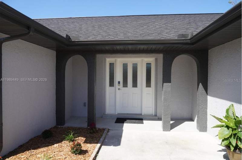4 bedroom Single Family Residence at 563 Presque Isle Drive, Port Charlotte Sec 050, Port Charlotte — photo 2