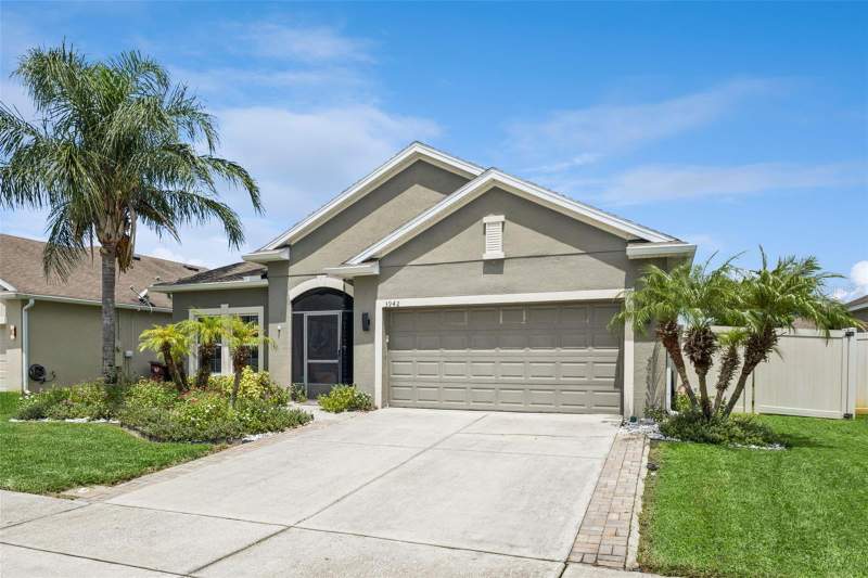 4 bedroom Single Family Residence at 3942 Eternity Circle, Esprit Ph 3B, St Cloud — photo 3