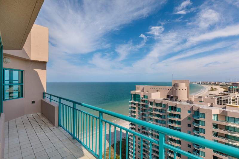 Ultimar Two Condo