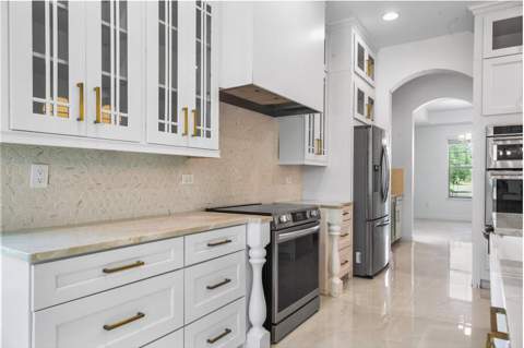 8394 Lookout Pointe Drive, Windermere FL - photo 17 of 67