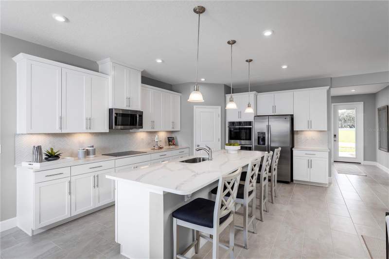 4 bedroom Single Family Residence at 2186 GREAT EGRET CIRCLE, RESERVE AT LAKE MEADOWS, OCOEE — photo 3