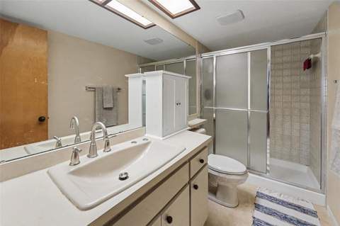 2525 Royal Pines Cir #26H, Clearwater FL - photo 19 of 34