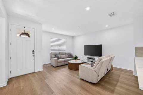 11404 Sunsail Avenue, Orlando FL - photo 8 of 40